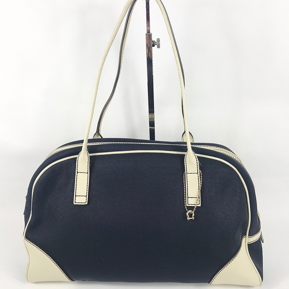 ๐๐HOST PICK๐๐zipper Gucci bowling bag - Picture 3 of 8